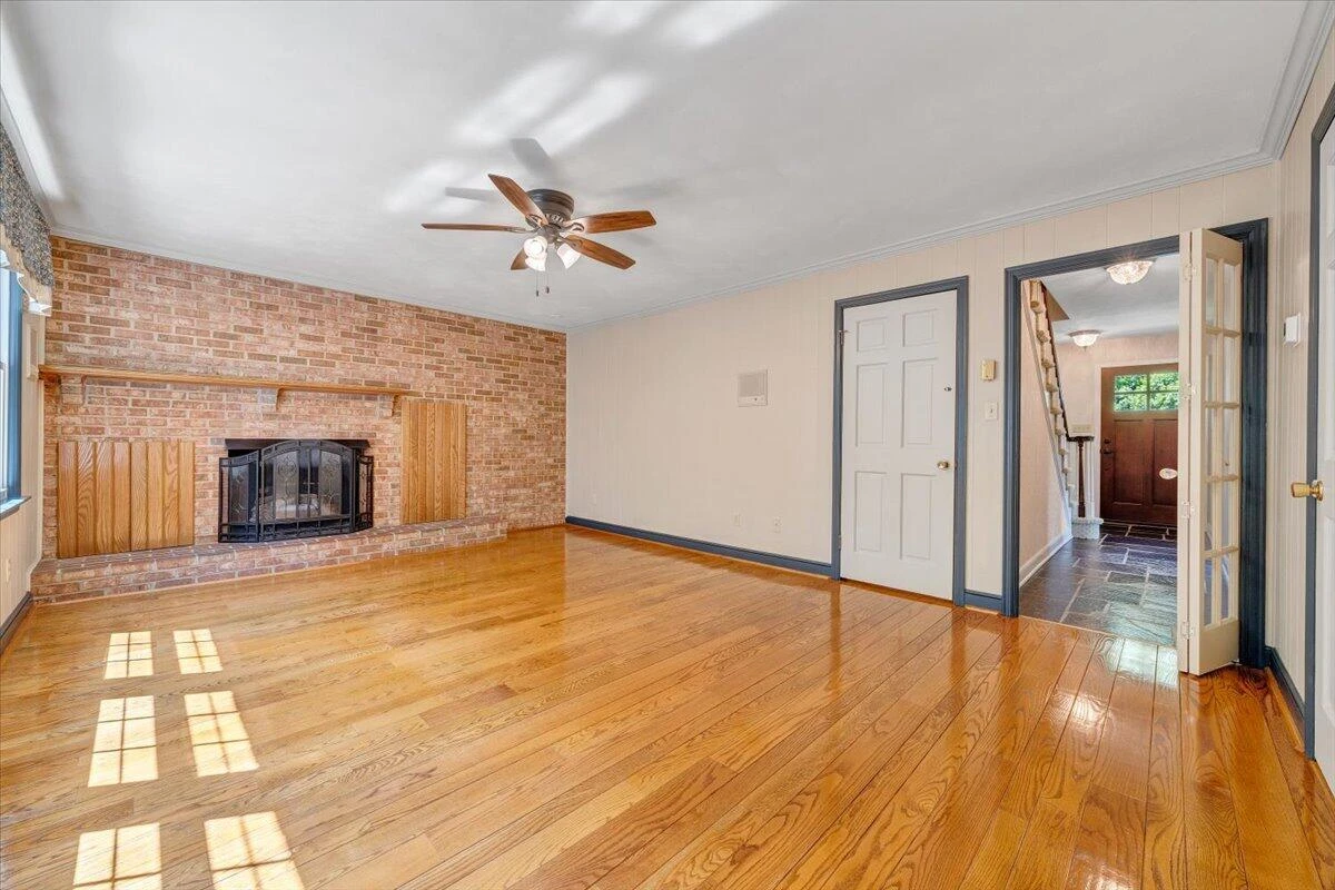 1945 Maylin DR - Photo 13