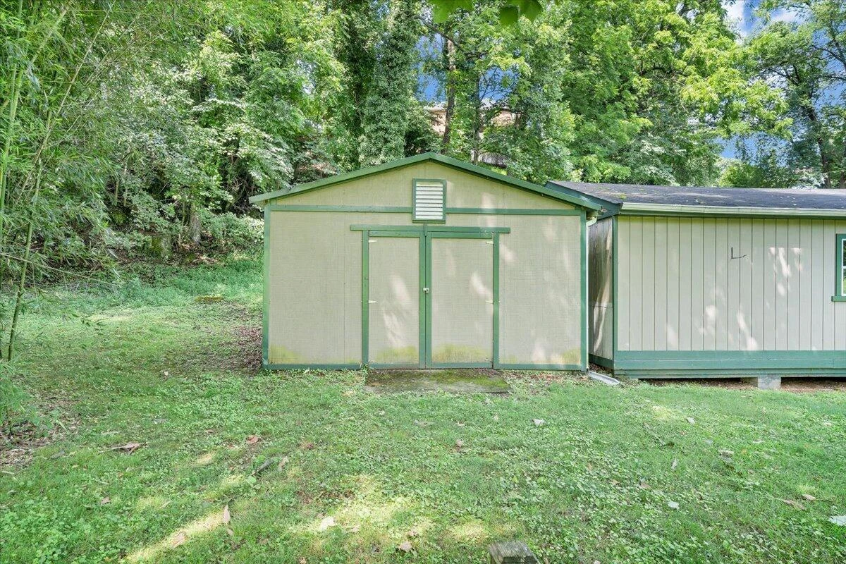 1945 Maylin DR - Photo 100