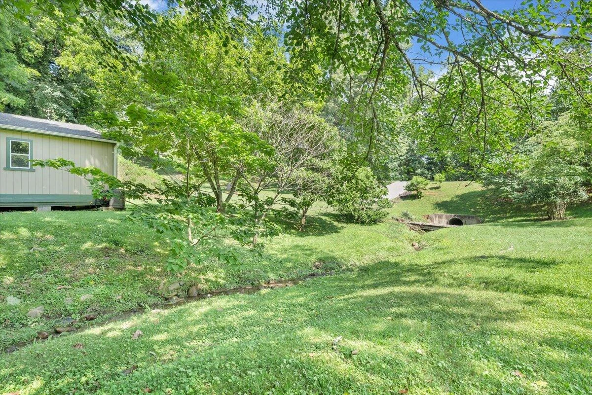 1945 Maylin DR - Photo 102