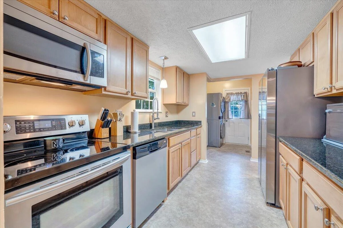 2880 Garden City BLVD - Photo 15
