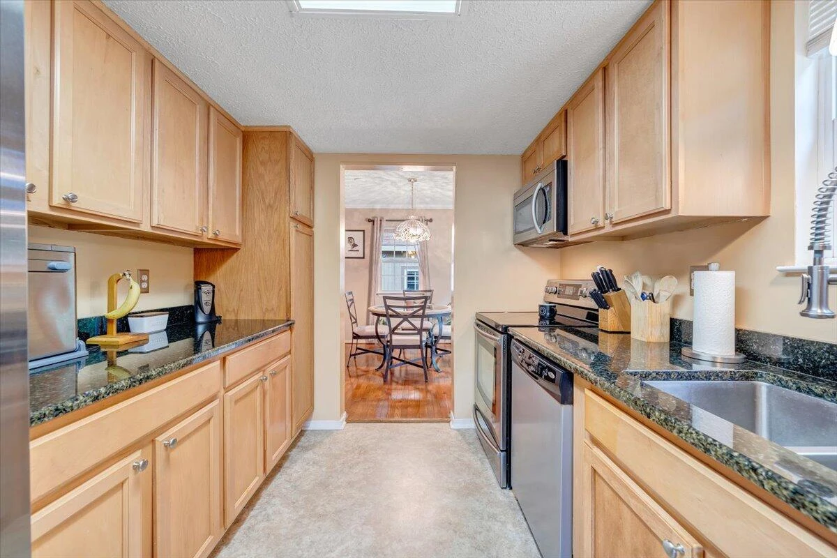 2880 Garden City BLVD - Photo 17