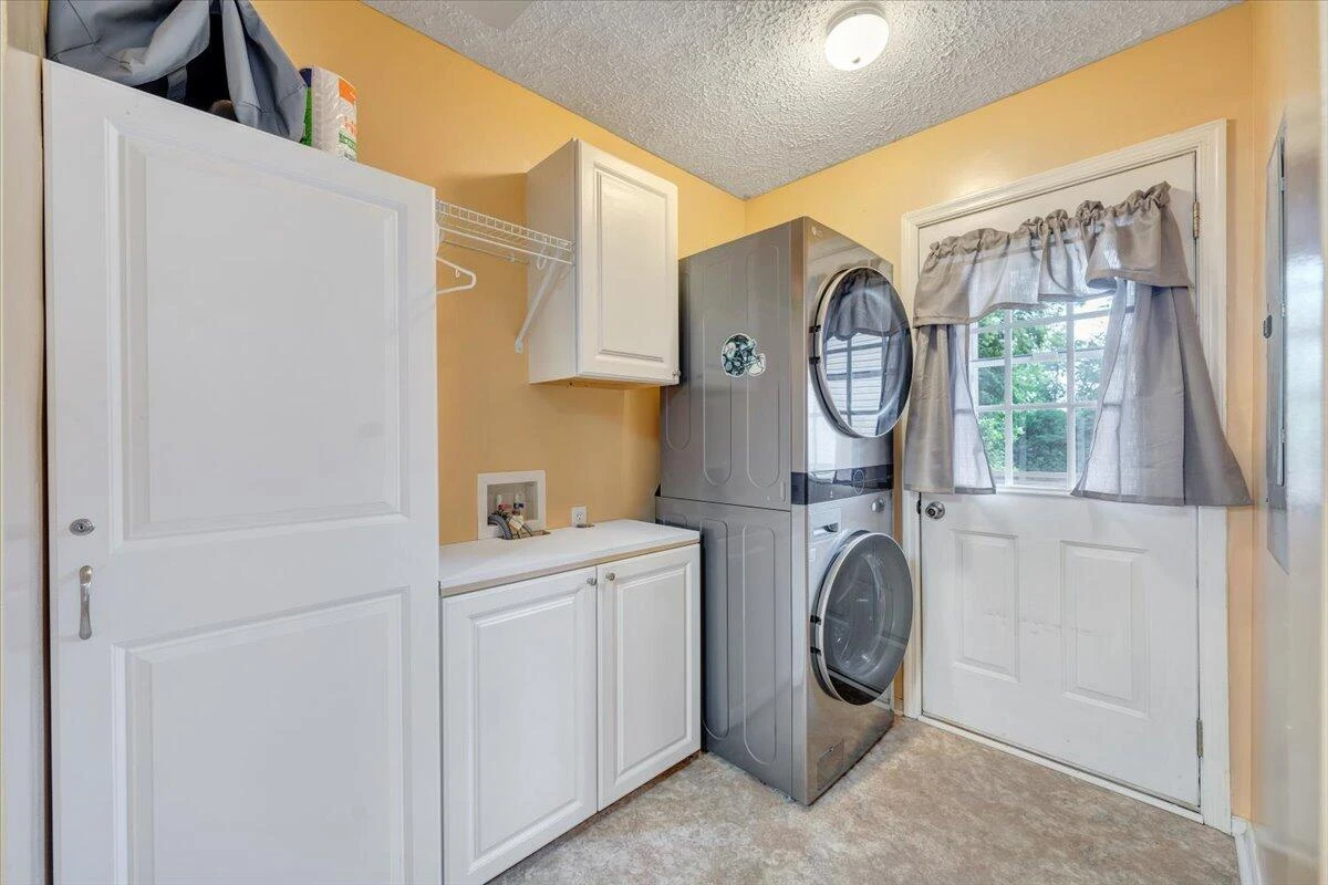 2880 Garden City BLVD - Photo 19