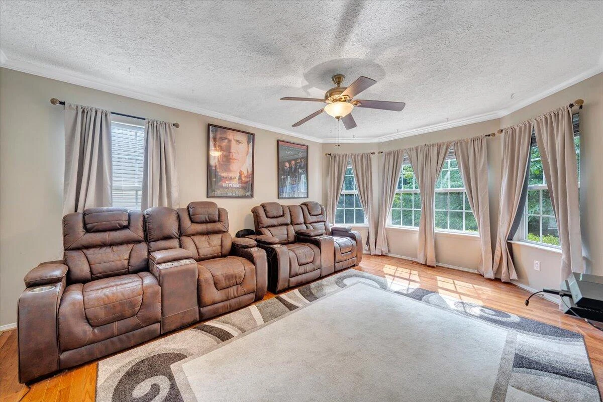 2880 Garden City BLVD - Photo 22