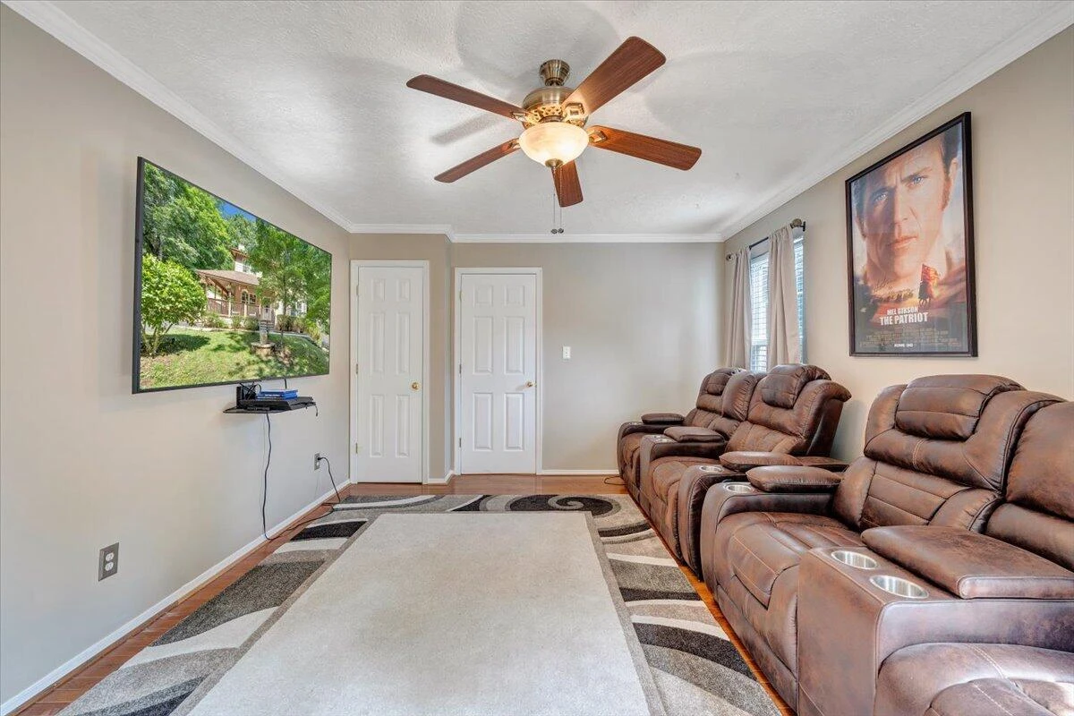 2880 Garden City BLVD - Photo 24