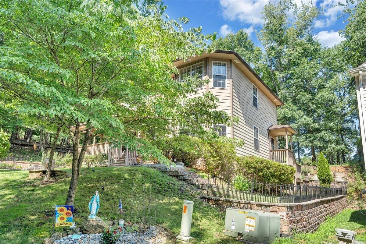 2880 Garden City BLVD - Photo 3