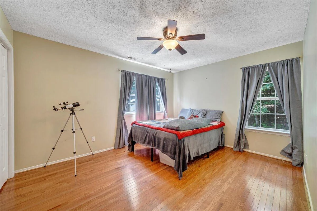 2880 Garden City BLVD - Photo 30