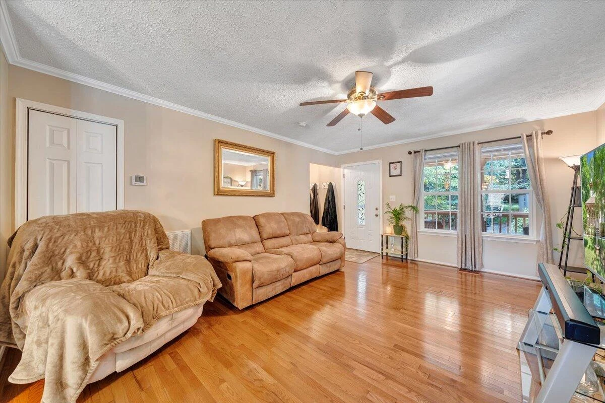 2880 Garden City BLVD - Photo 9