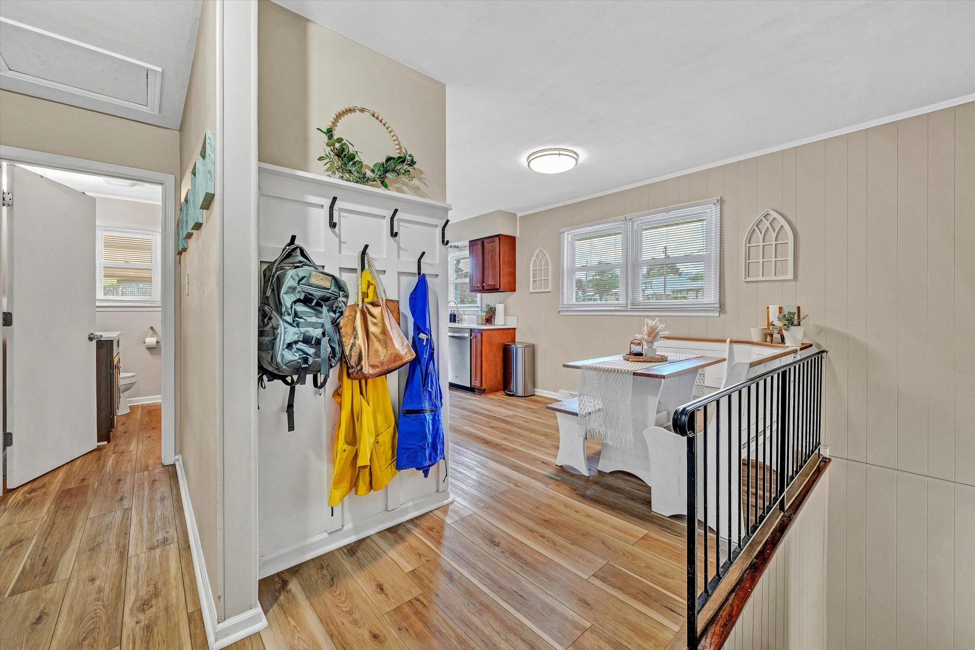 1441 Freeborn CIR - Photo 6