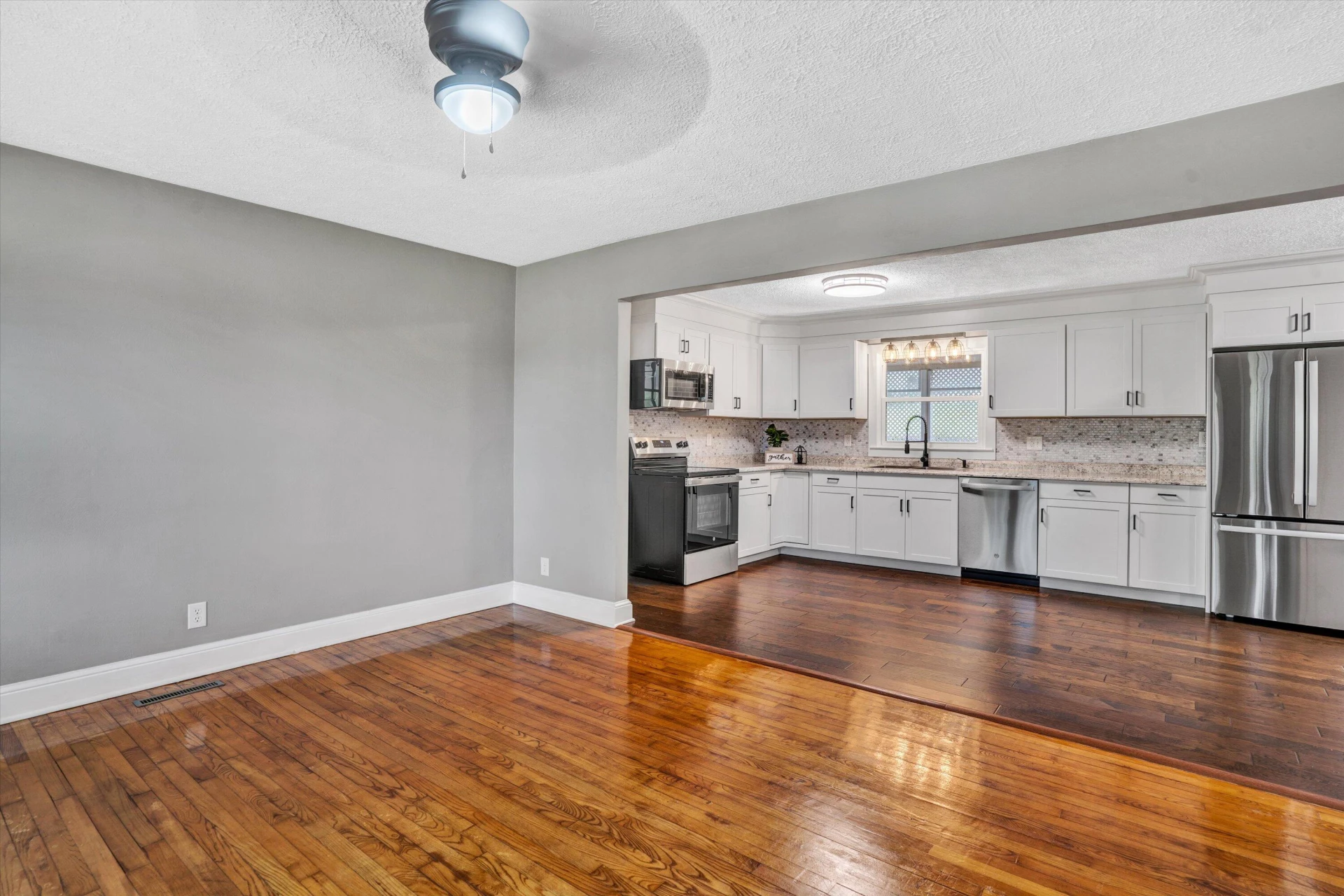 145 DONALD AVE - Photo 11