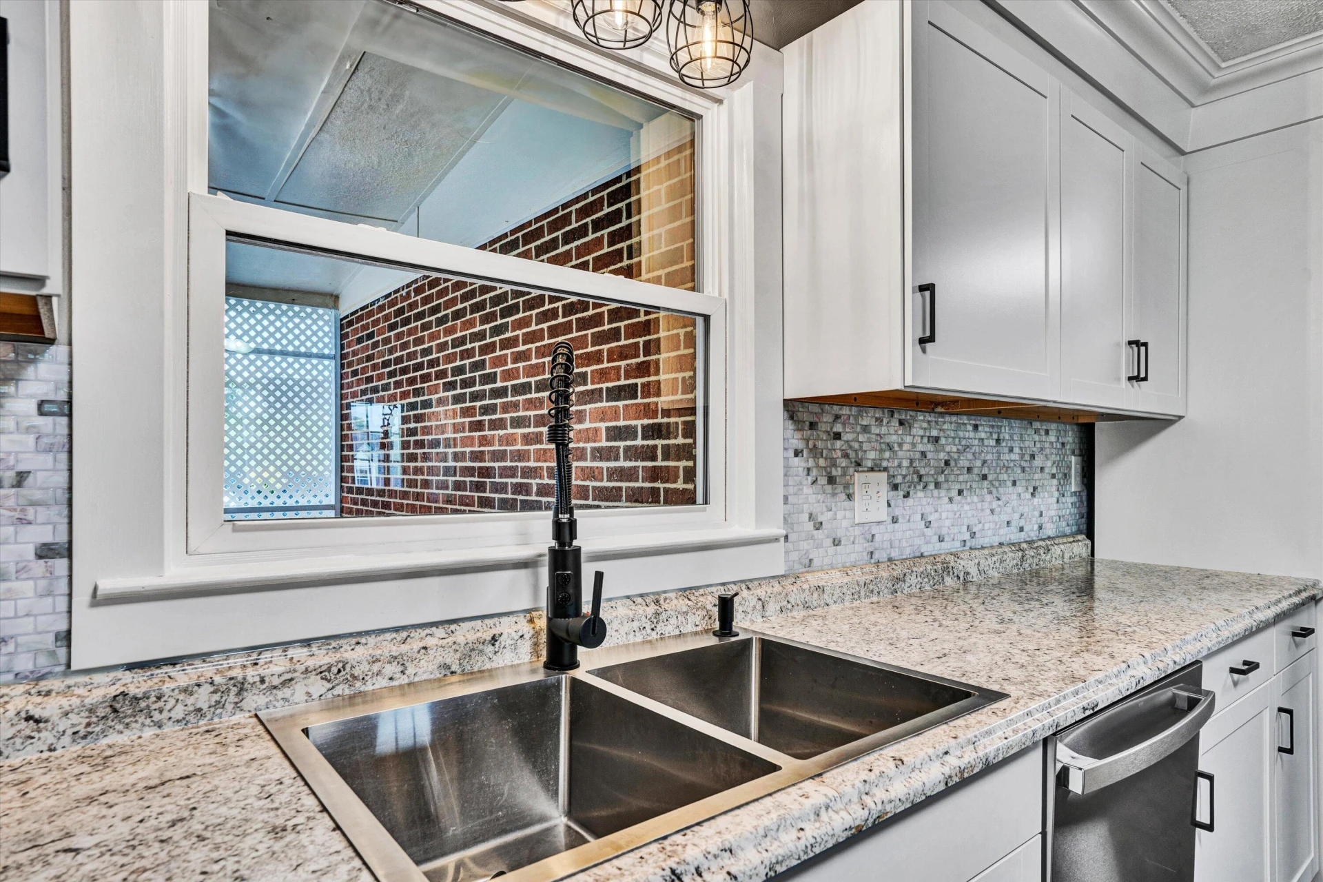 145 DONALD AVE - Photo 13