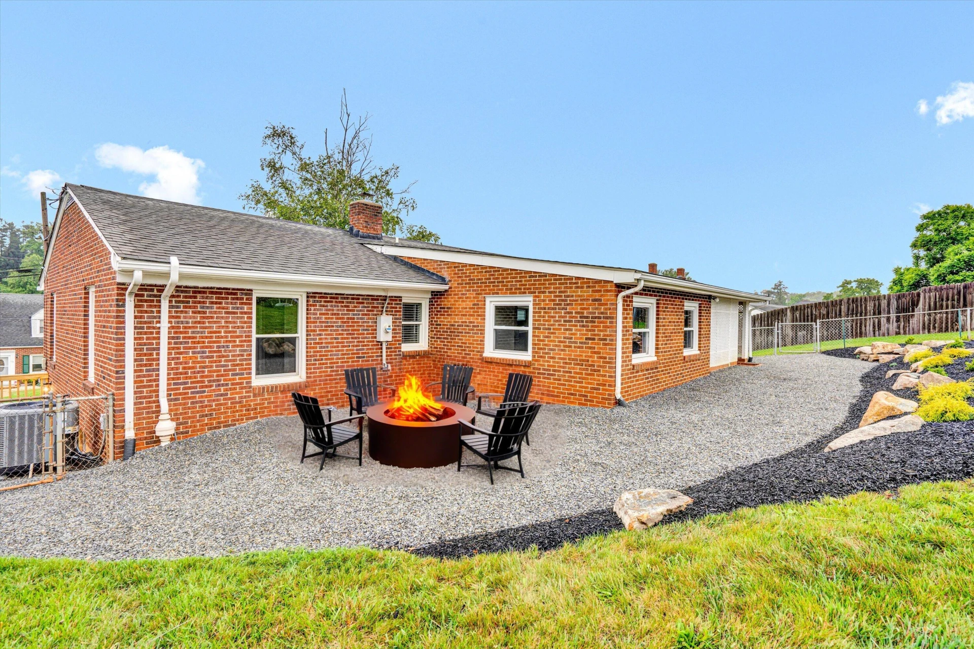 145 DONALD AVE - Photo 2