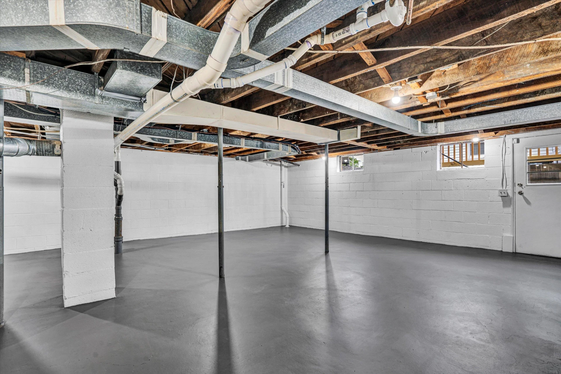145 DONALD AVE - Photo 30
