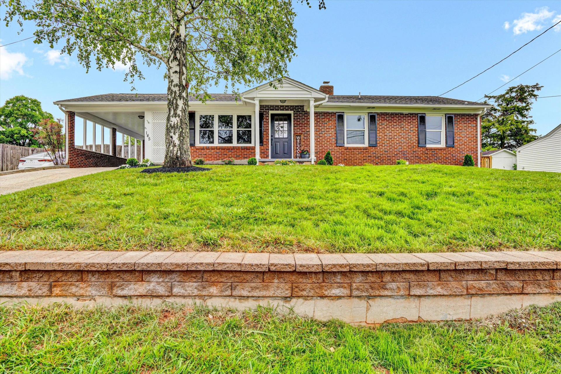 145 DONALD AVE - Photo 5