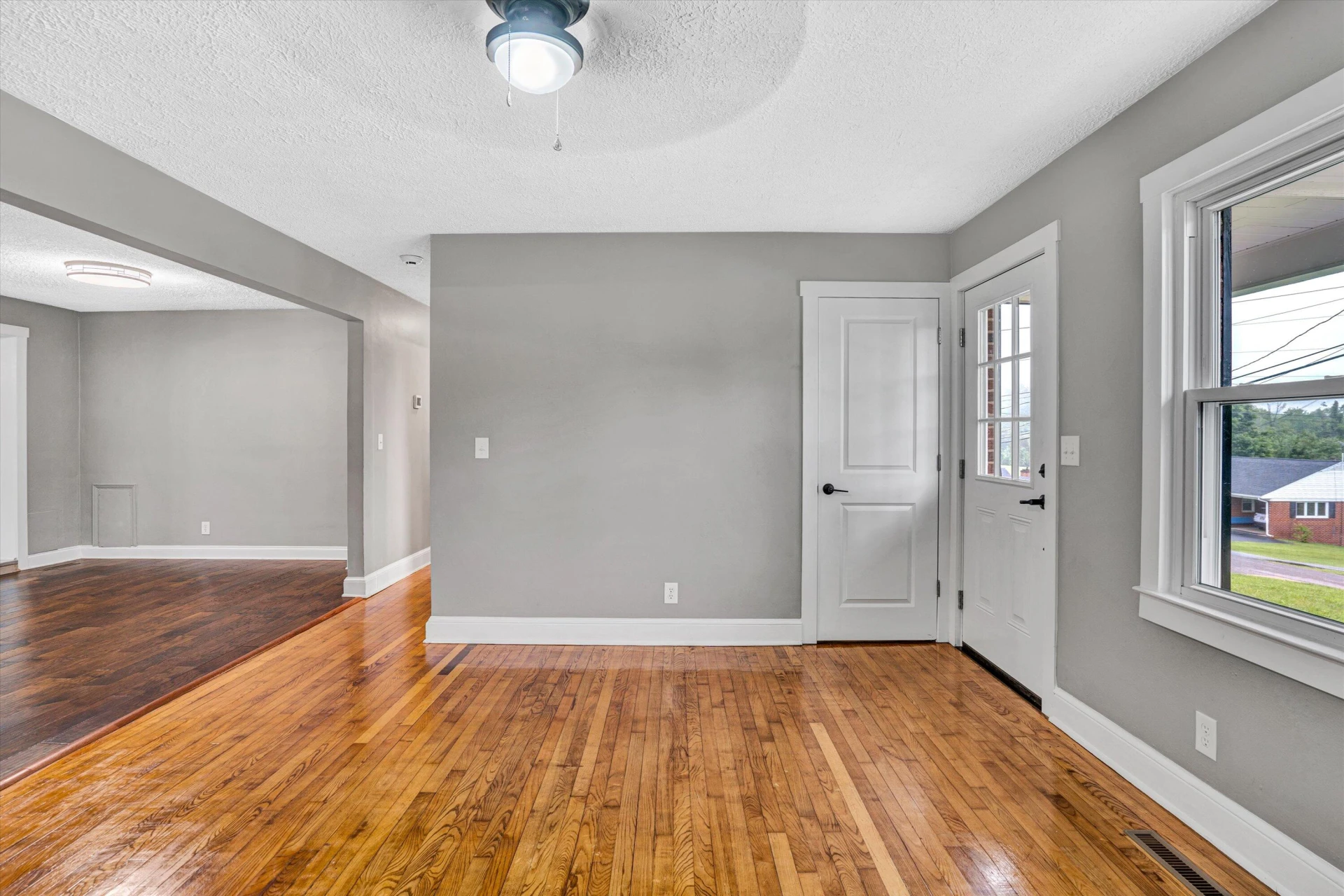 145 DONALD AVE - Photo 8