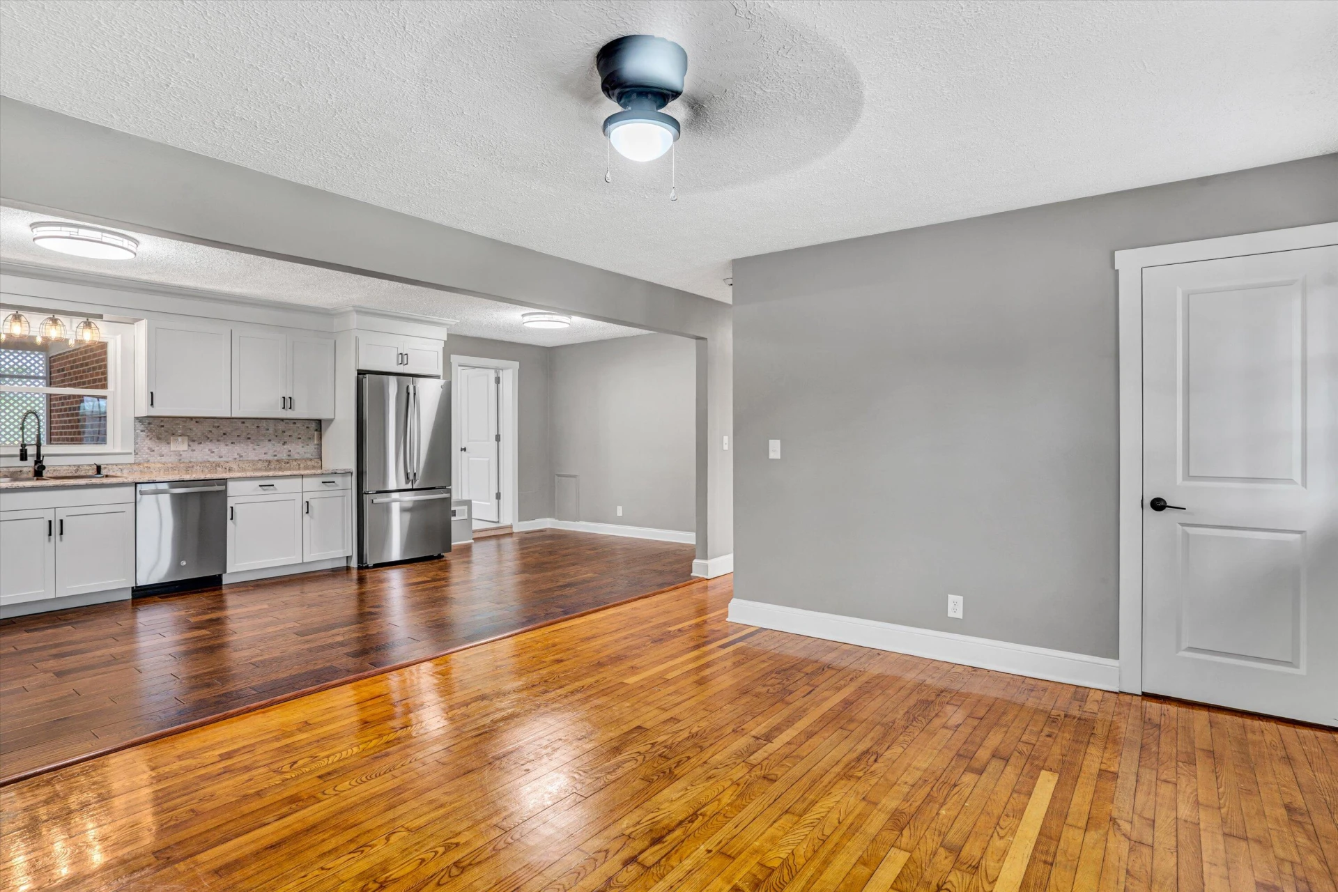 145 DONALD AVE - Photo 9