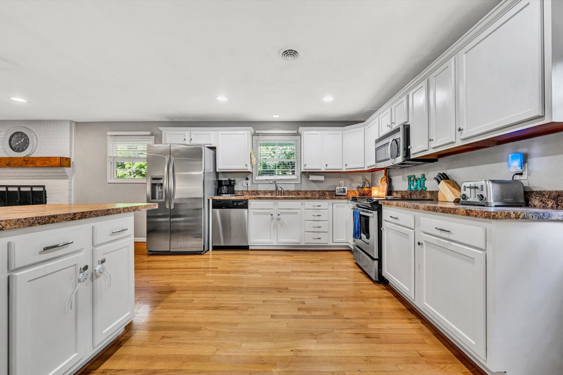 6022 Country Homes RD - Photo 10