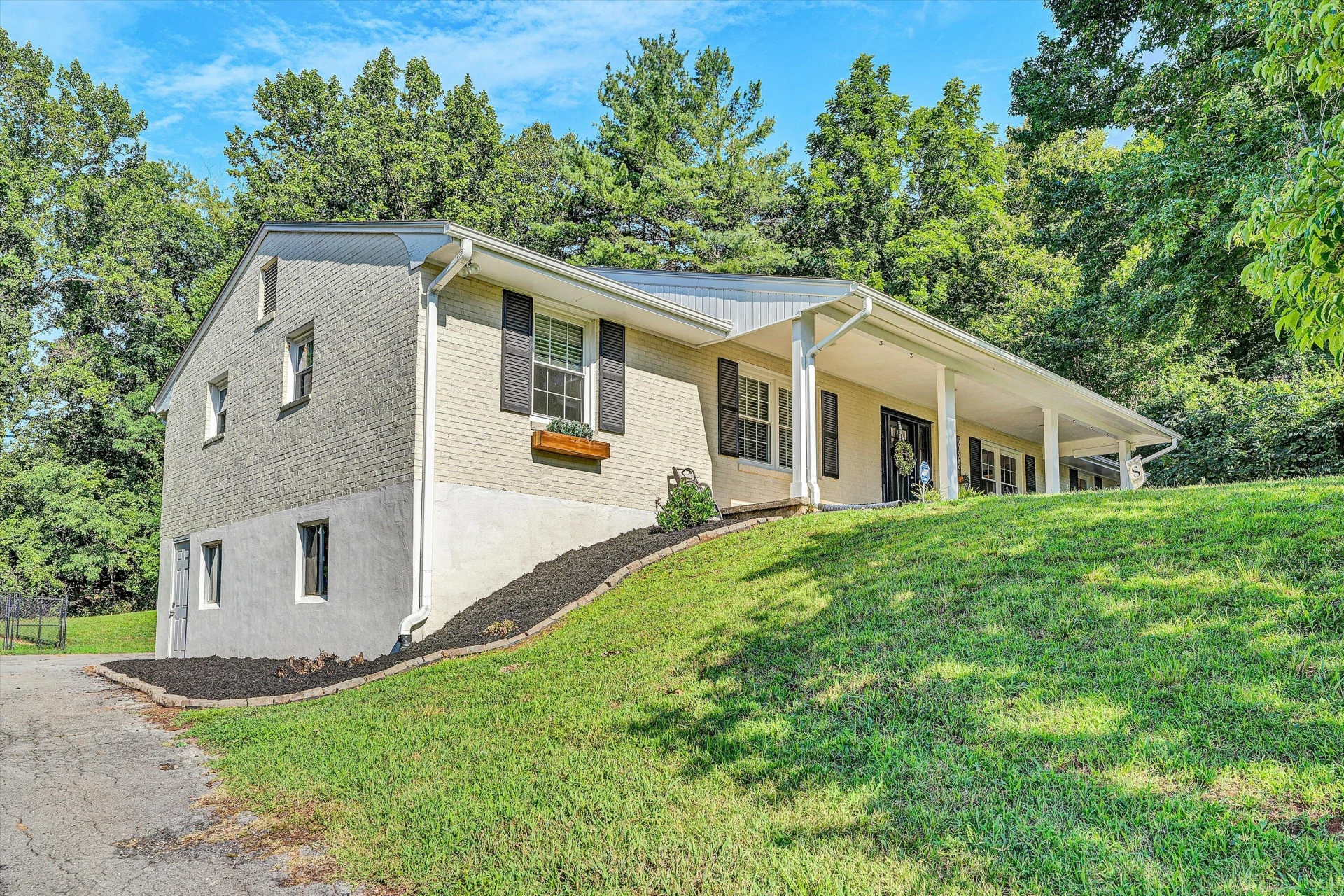 6022 Country Homes RD - Photo 4