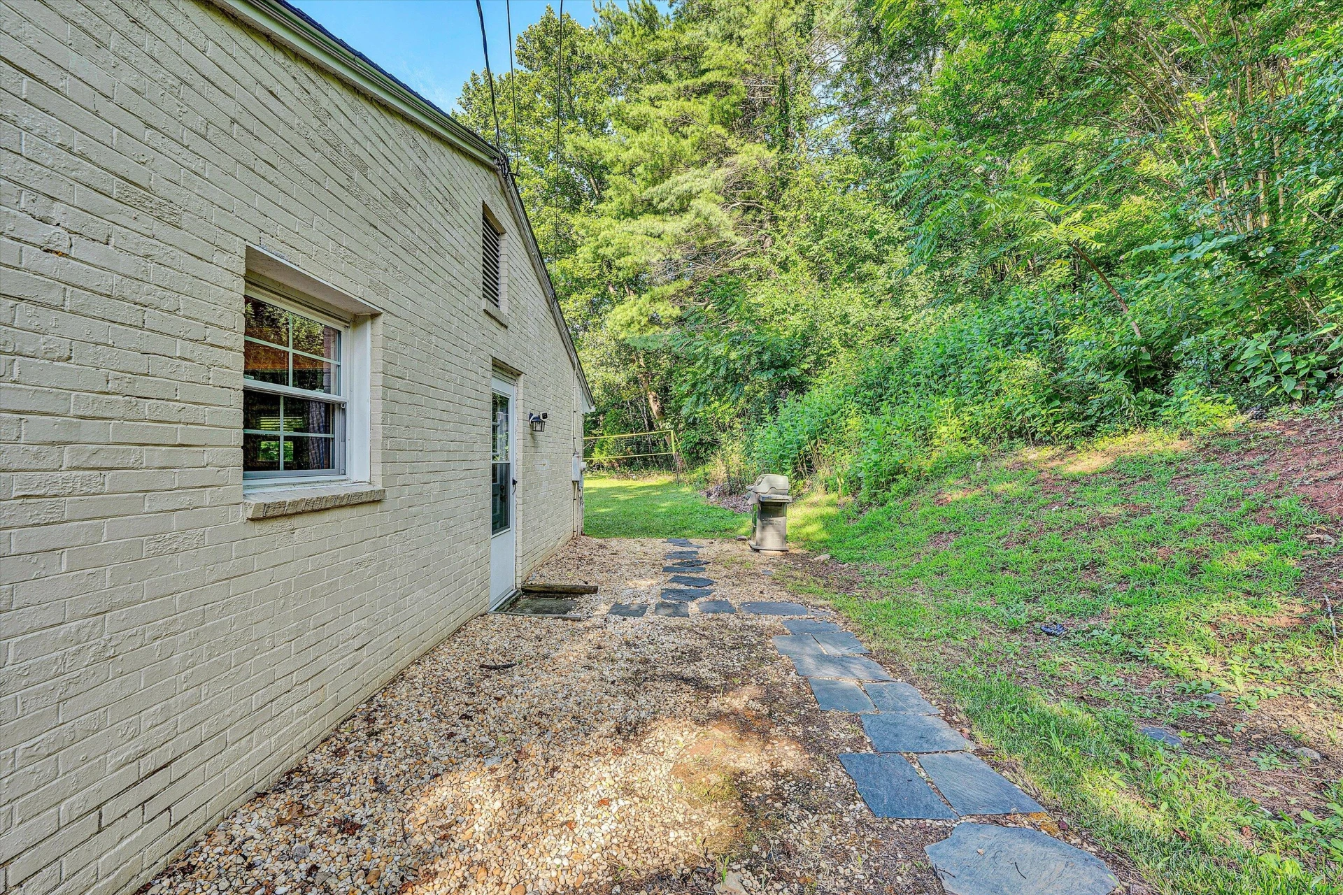 6022 Country Homes RD - Photo 41