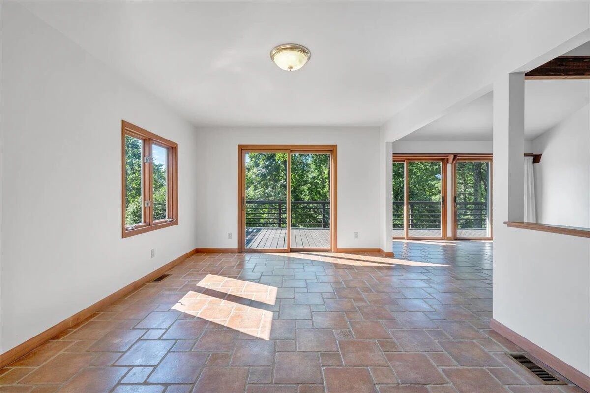 793 Meadow Branch RD - Photo 18