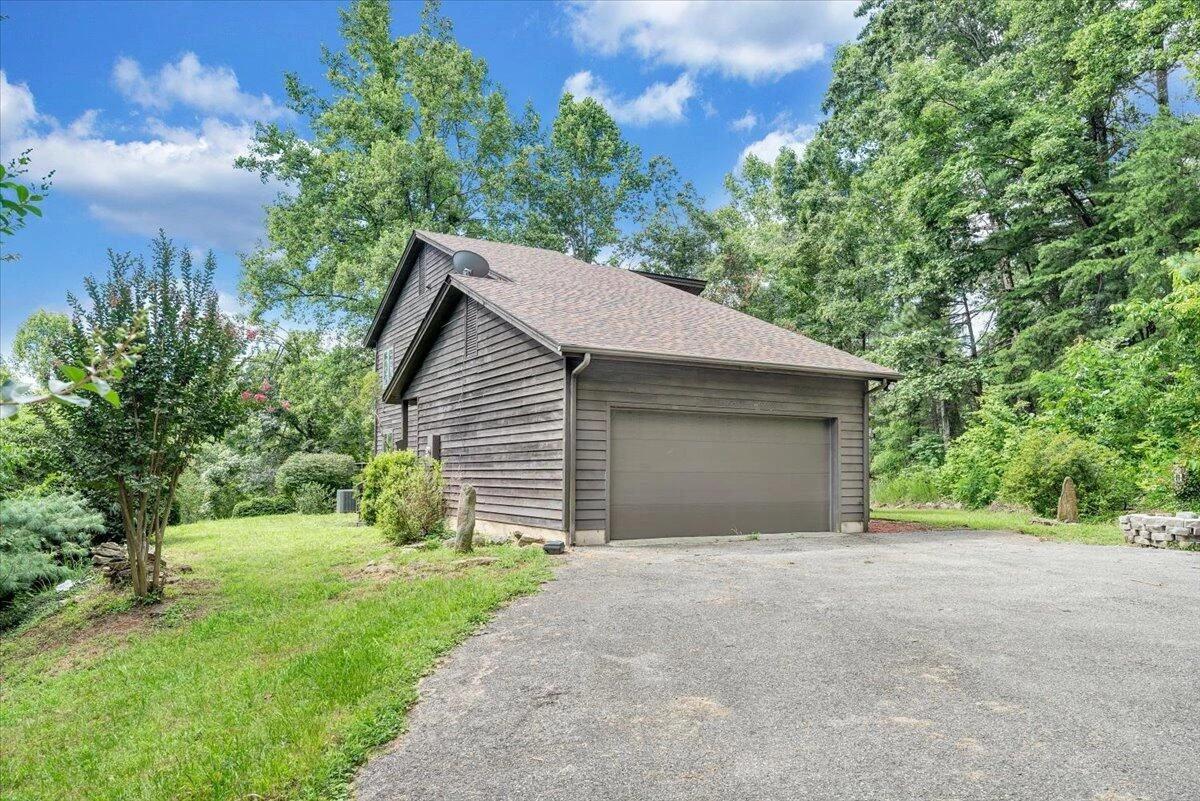 793 Meadow Branch RD - Photo 58