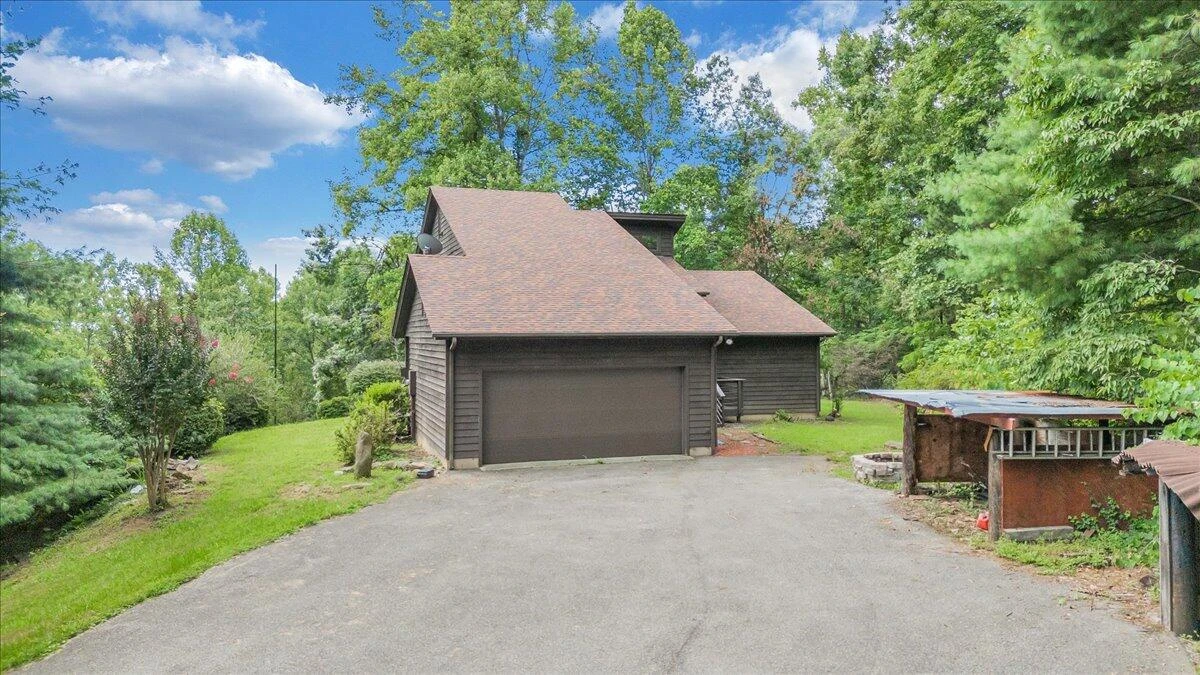 793 Meadow Branch RD - Photo 60