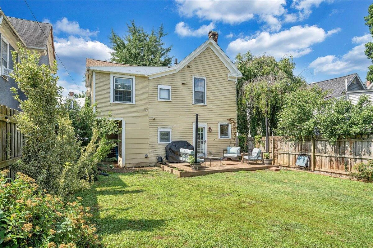 367 Washington AVE - Photo 32