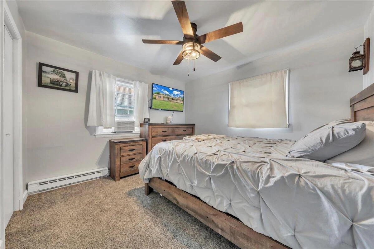 1126 Kanawha ST - Photo 22