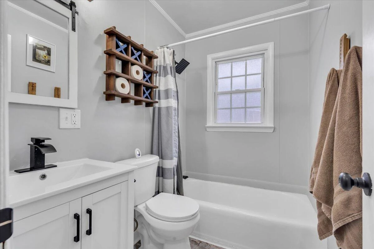 1126 Kanawha ST - Photo 24