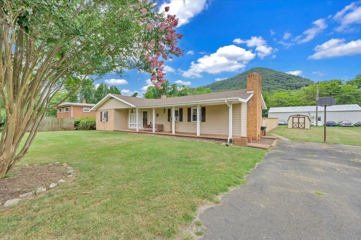 1126 Kanawha ST - Photo 34