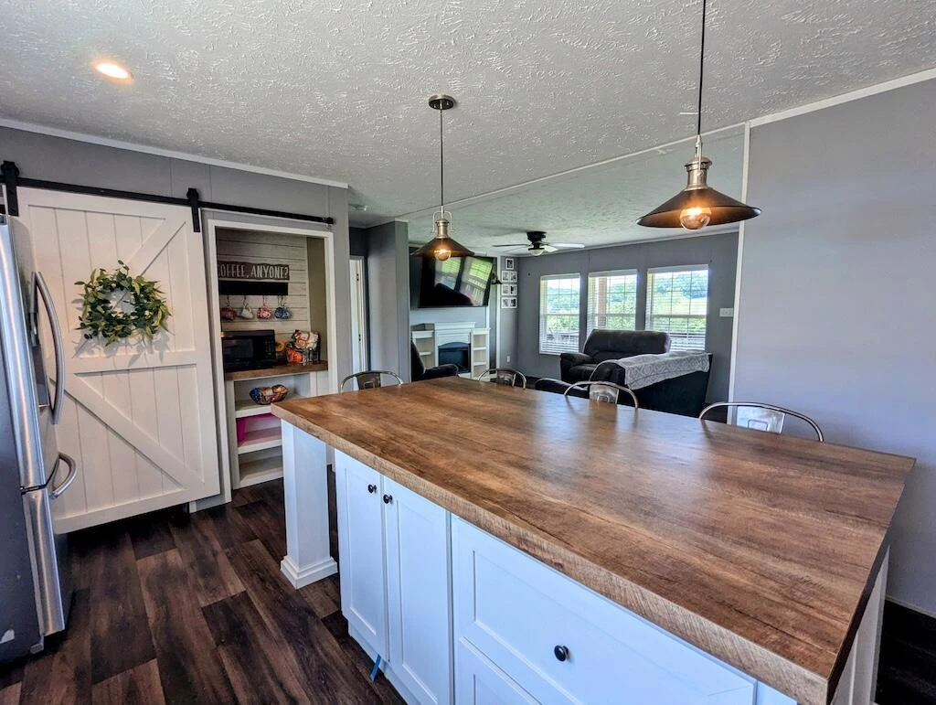 515 Windsor RD - Photo 8