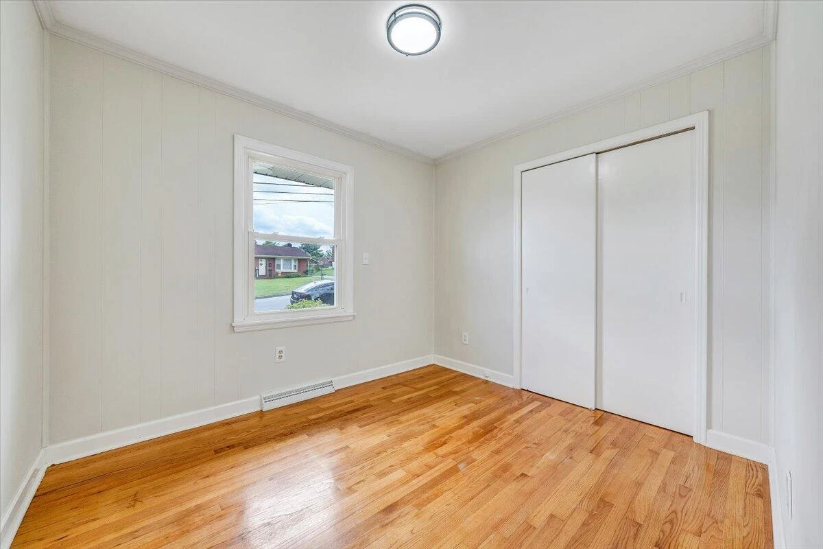 202 Houston AVE - Photo 25