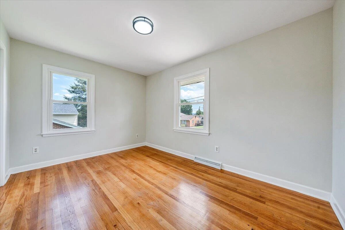 202 Houston AVE - Photo 26