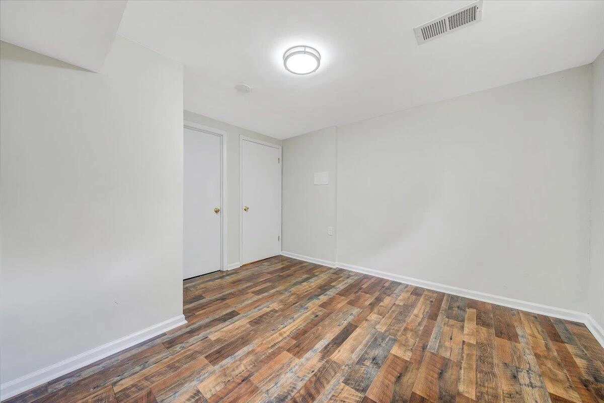 202 Houston AVE - Photo 35