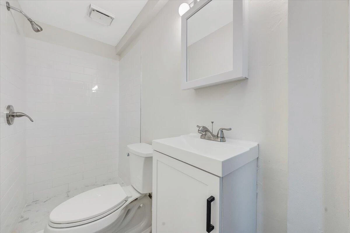 202 Houston AVE - Photo 37