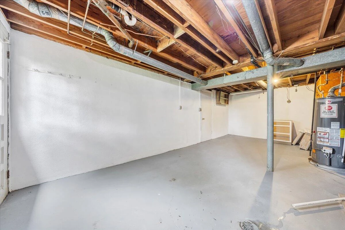 202 Houston AVE - Photo 41