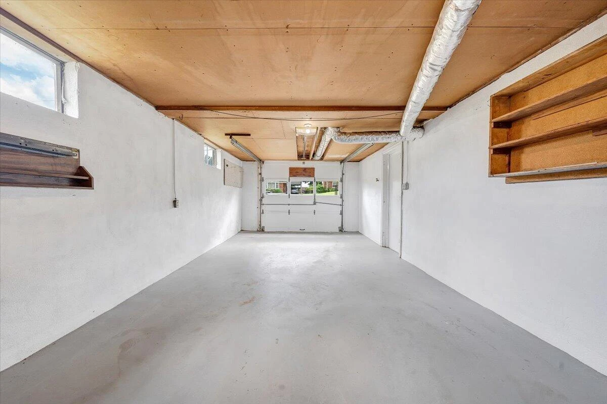 202 Houston AVE - Photo 43