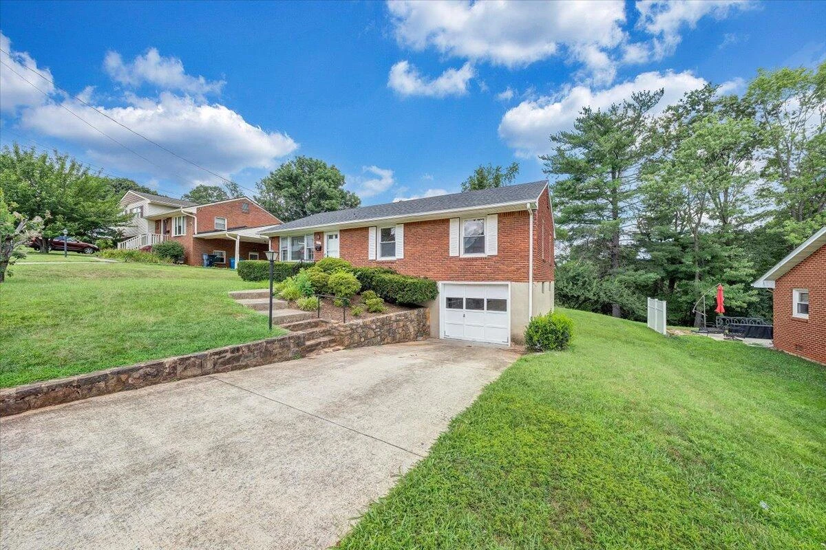 202 Houston AVE - Photo 49
