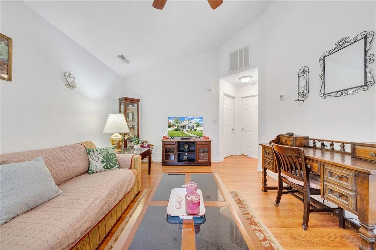 1350 East Gate AVE - Photo 3