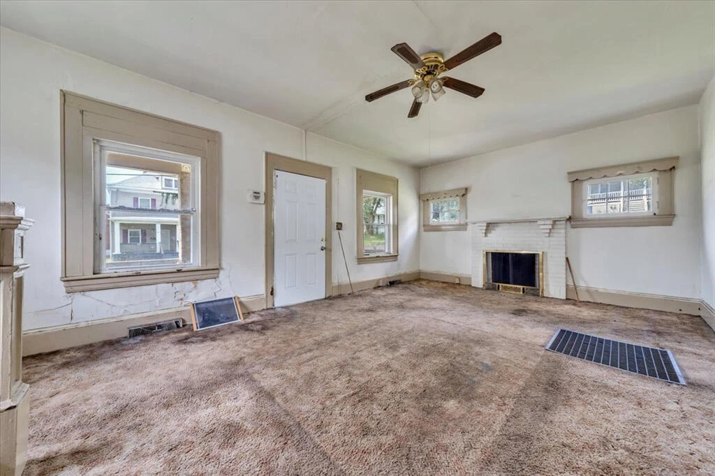 821 12Th ST - Photo 20