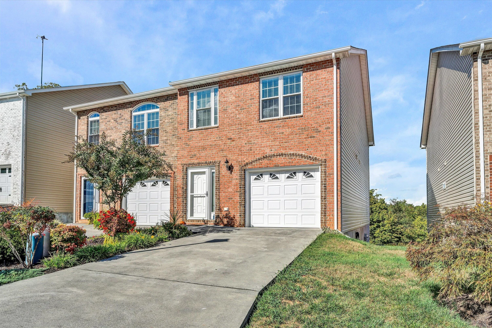 897 Walhalla CT - Photo 39