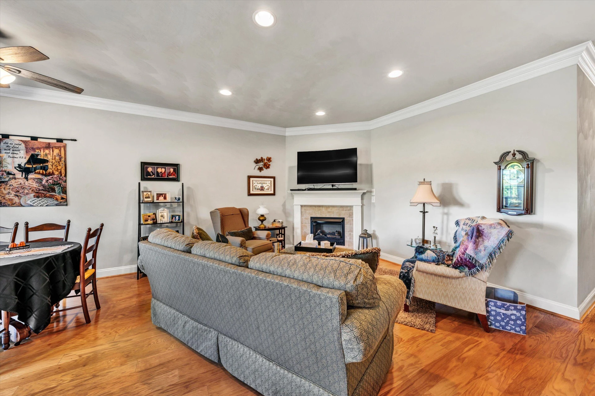 897 Walhalla CT - Photo 7