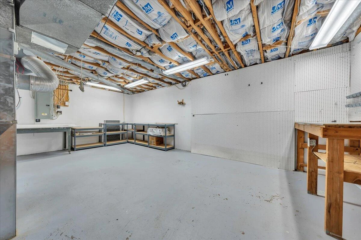 2410 Portland AVE - Photo 26