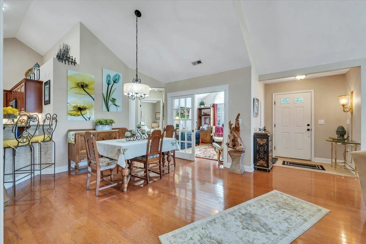 5443 Orchard Villas CIR - Photo 17
