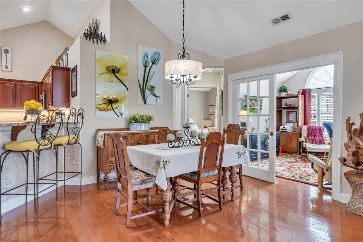 5443 Orchard Villas CIR - Photo 18