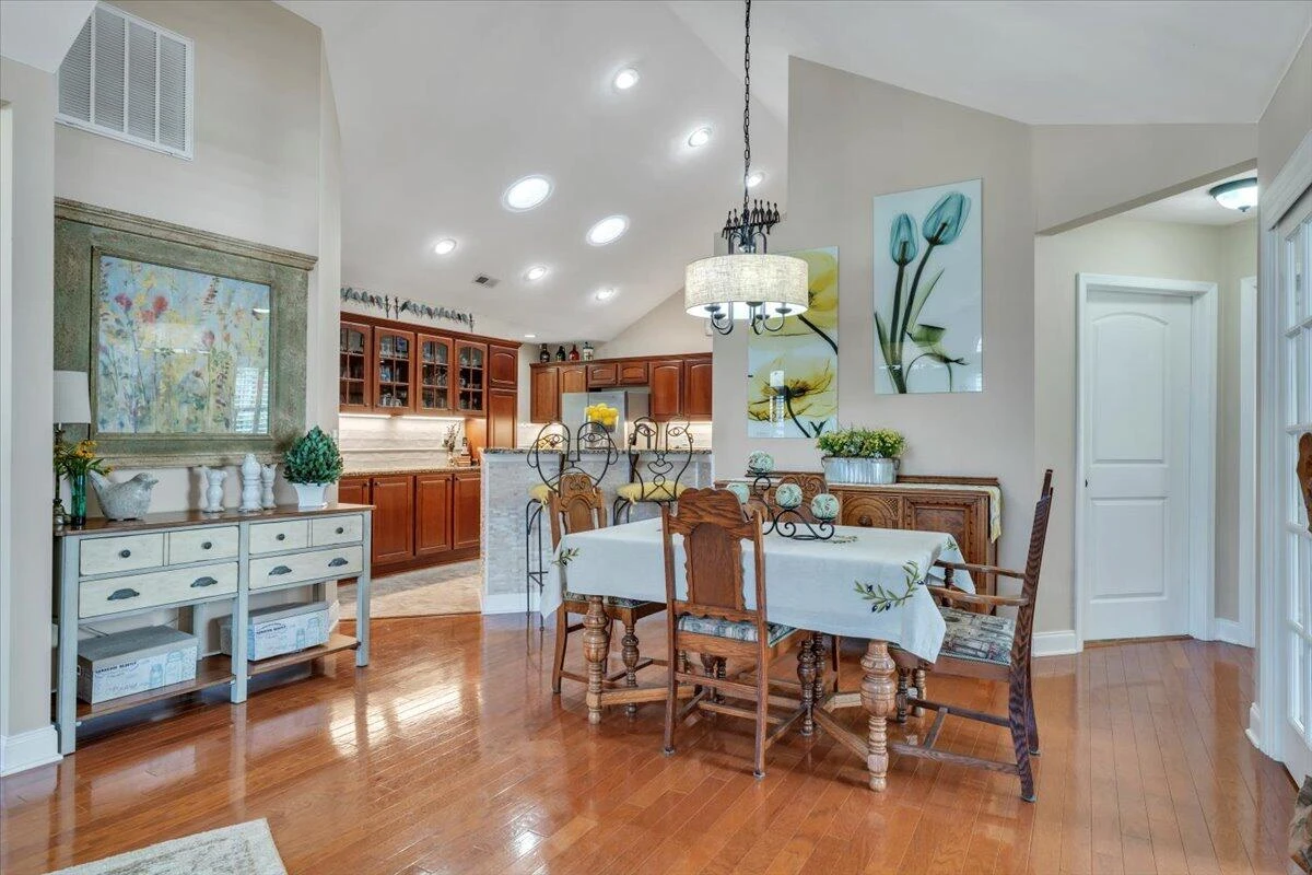 5443 Orchard Villas CIR - Photo 19