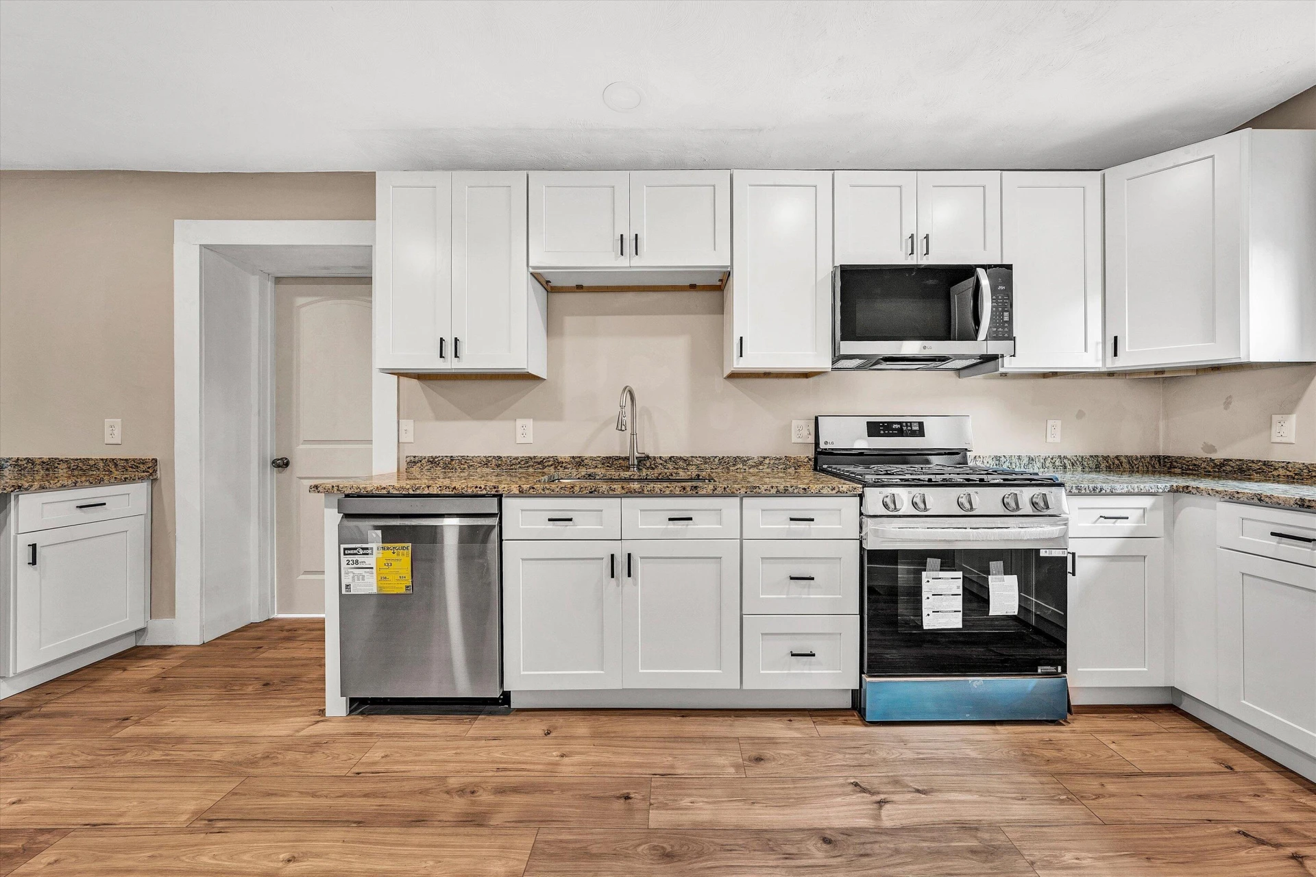 2717 Cumberland ST - Photo 12
