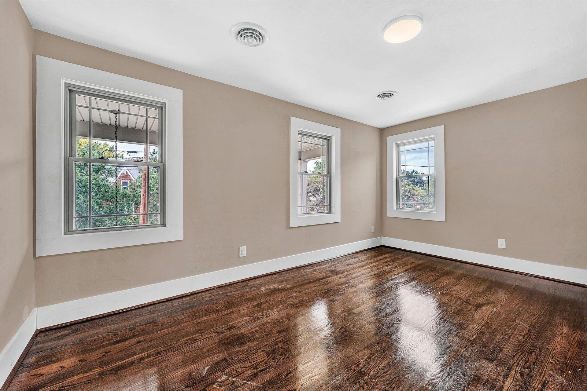 2717 Cumberland ST - Photo 19