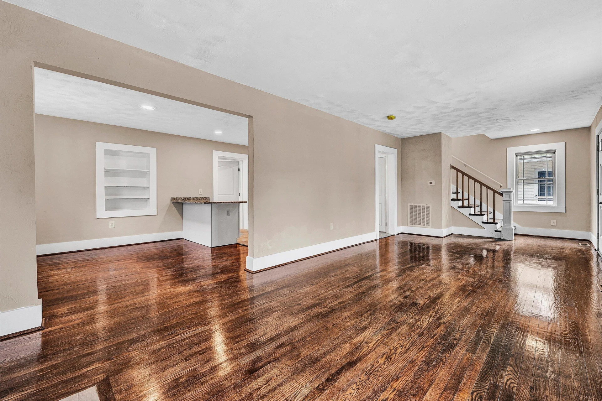 2717 Cumberland ST - Photo 7