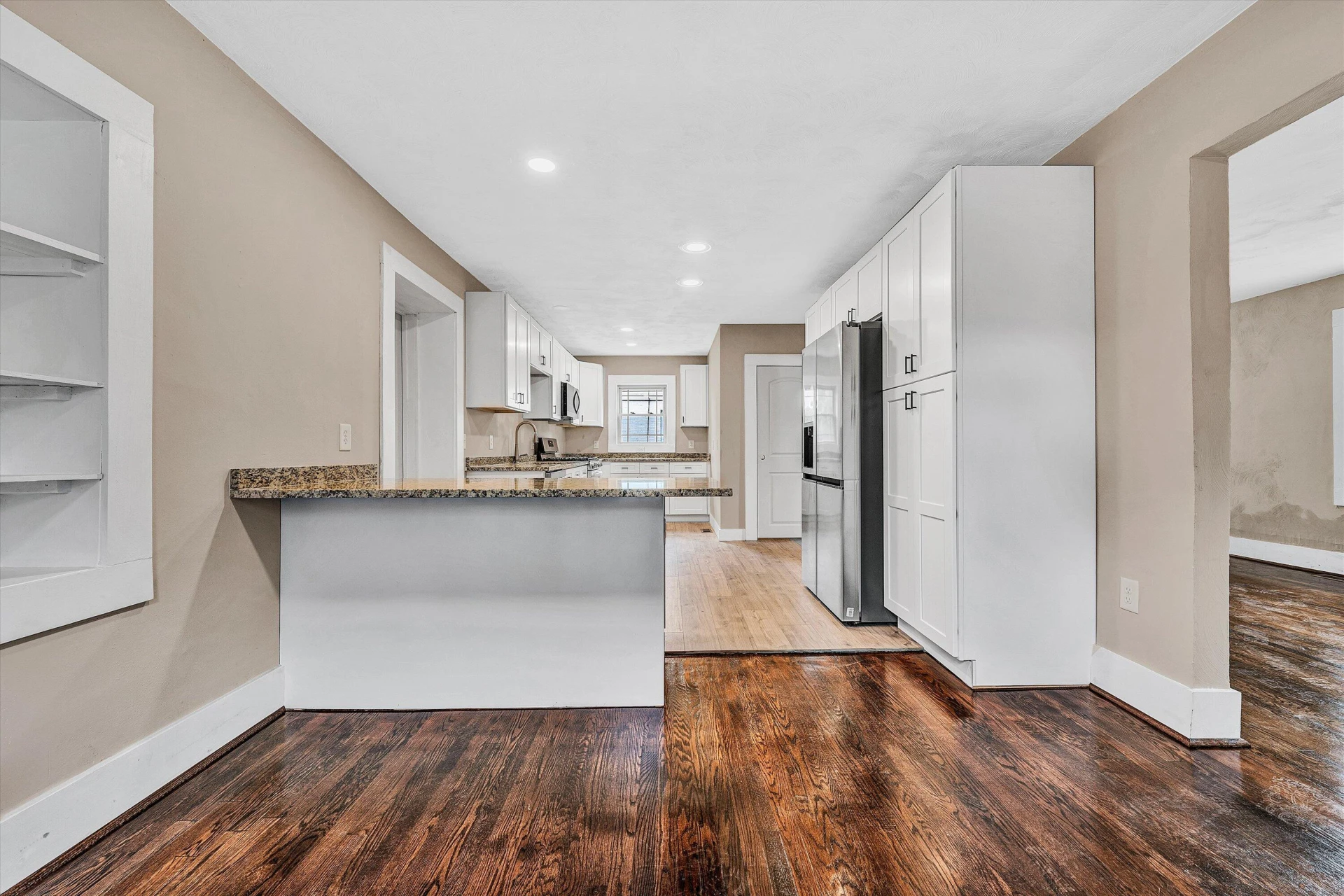 2717 Cumberland ST - Photo 9