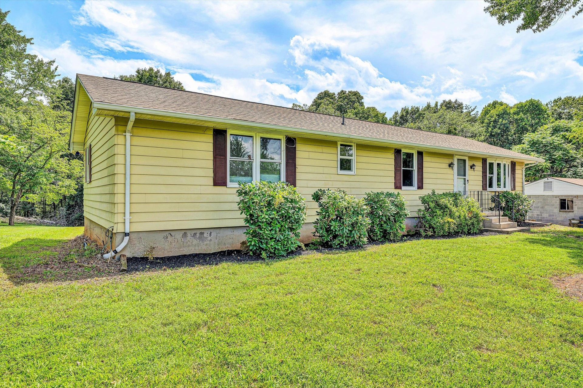 7089 Goodview RD #& 7087 - Photo 3